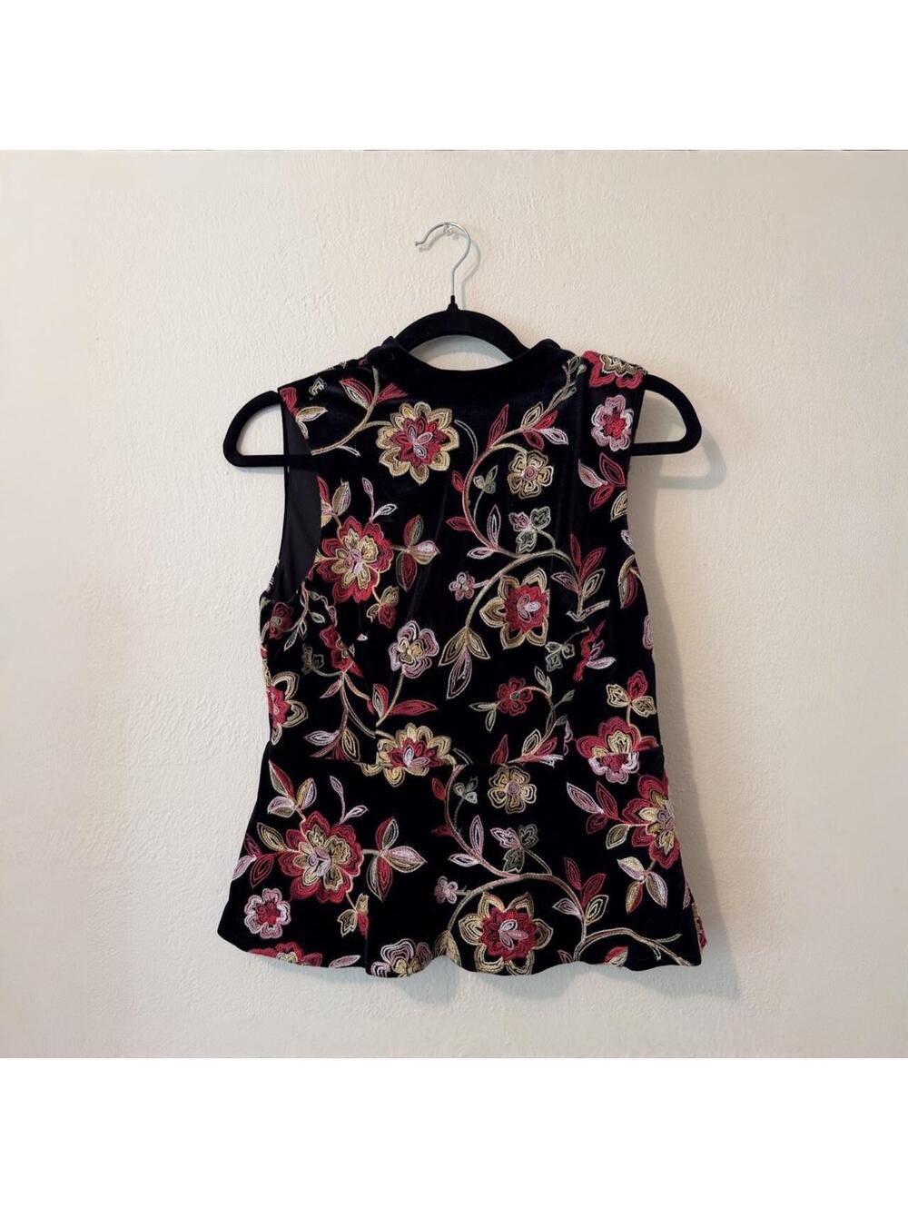 Black Velvet Floral Embroidered Peplum Style Top